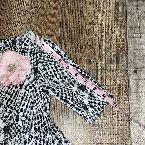 Pippa & Julie • Dress - Picture 2 of 6